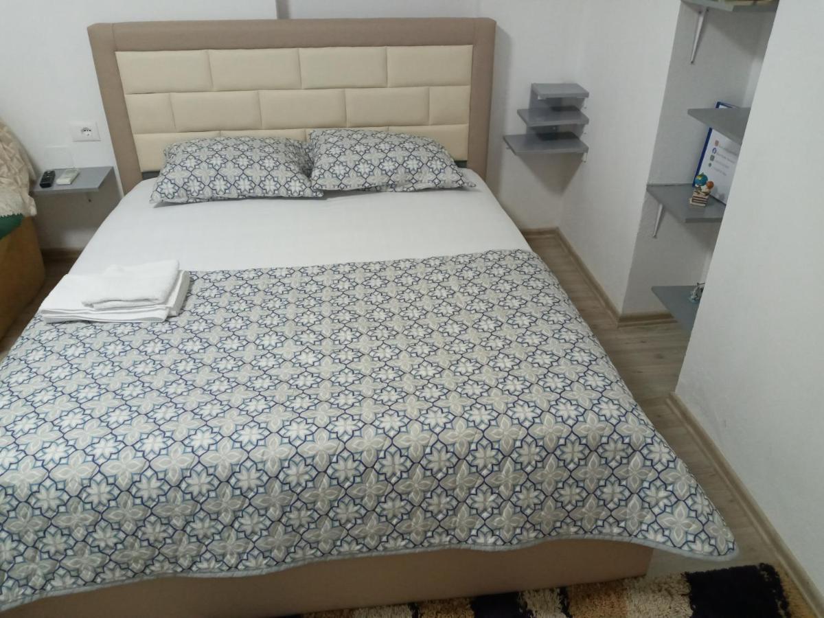 Klent Studio Apartment Pogradec Eksteriør billede