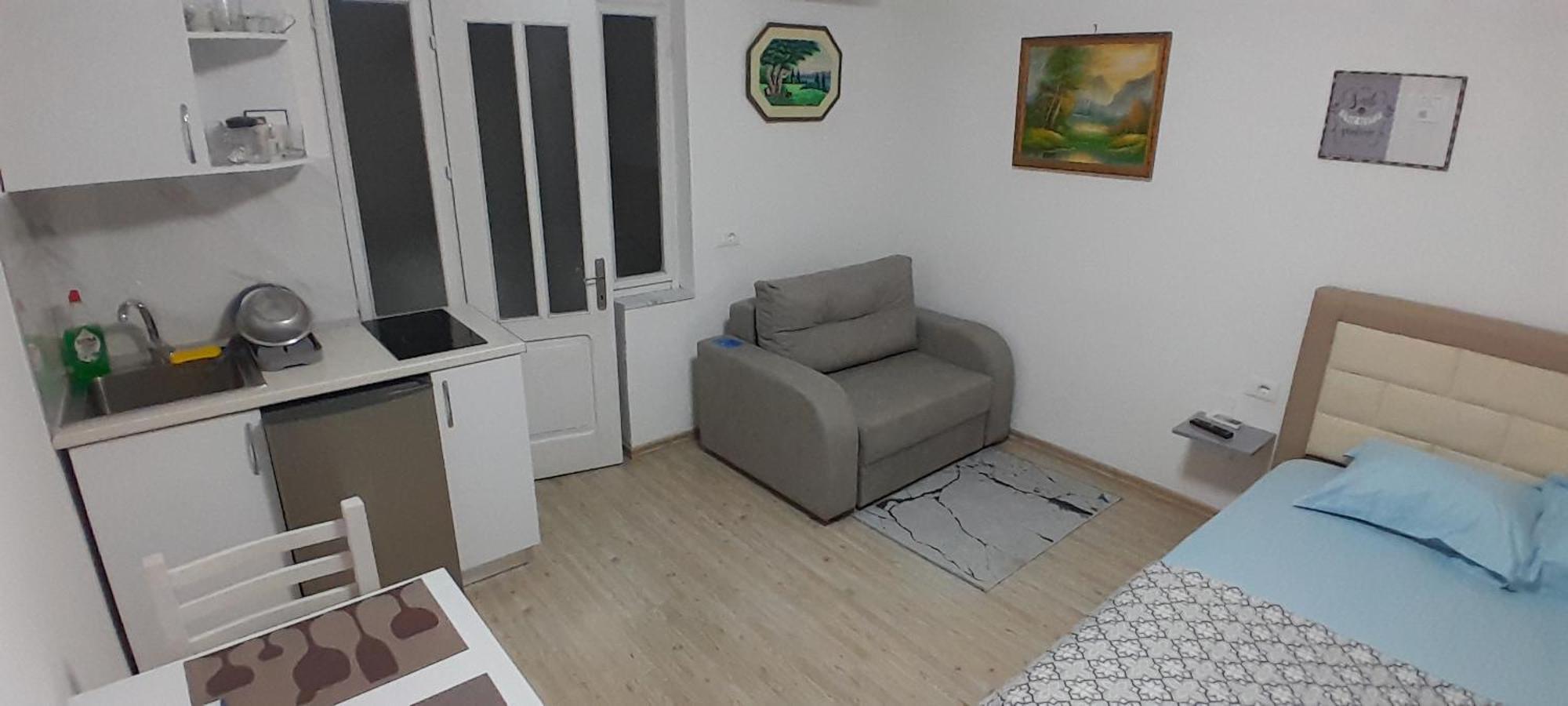 Klent Studio Apartment Pogradec Eksteriør billede